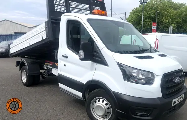 ford tipper truck for tyre fitters